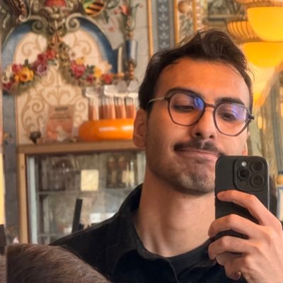 _alirezaa___'s profile picture. یه برنامه نویس با سابقه ۲۰ و اندی سال زندگی در گیلیاد.