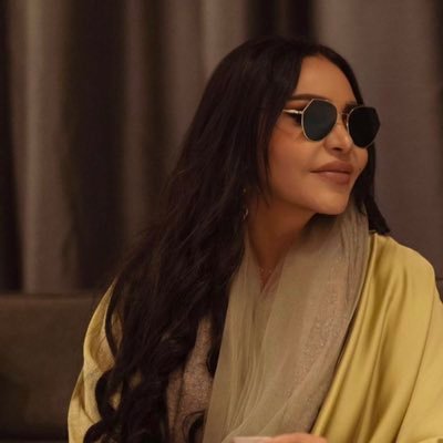 آه من قلبي اللي مرتكي للحمول ما تردت عزومه لين للحب مال🫀 (فانز حلومي)👸🏻👑 وكلي فخر احلام خط احمر ⚔️🙅🏻♀️