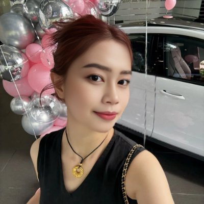mable_A235's profile picture. Serial entrepreneur.