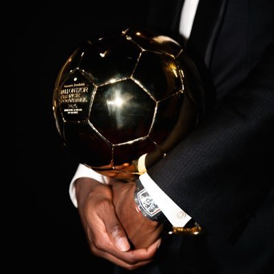 empriv93z's profile picture. 