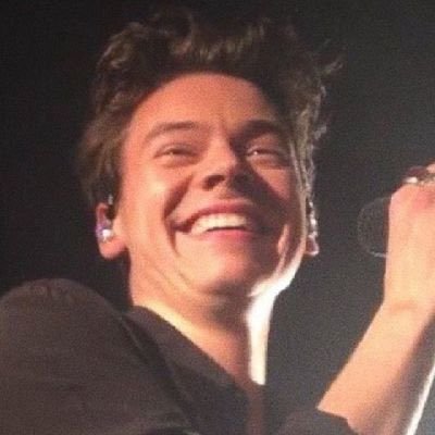 foreverbandc's profile picture. they still together💙💚