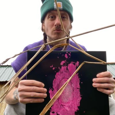 MatthewFor43193's profile picture. scribble paper pen pop art zombie HEAVYONIT  💿 3.27.26