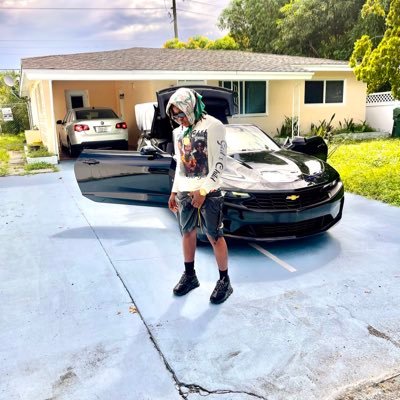 BriziBoyy's profile picture. everyday above ground is a good day 🤲💫