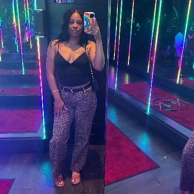 PrettyAss_Chas's profile picture. If it’s rain out 🌧 I’m where it’s sunny at 🌞, you can always catch me where the money at 🤑💰💸