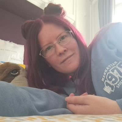 Steosfruitdrop's profile picture. 32, Acting Senior & Nurse, Runner, Music, My Fur Babies, God Mother to 3, The Open Uni, COVID19 Survivor, My Fred & Our Family 💑