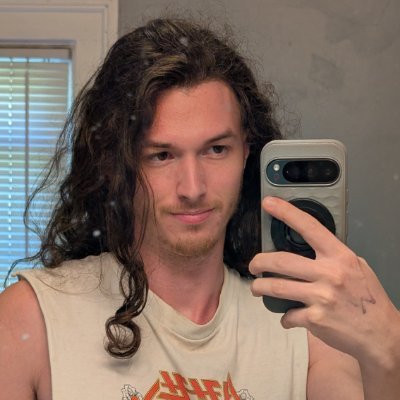 joelzachweber's profile picture. tweetr is dum | he/they | 28