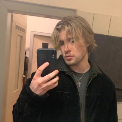 Bl00dyVenus's profile picture. Russian beauty ruined my heart - proud 🦁of @fatealaska