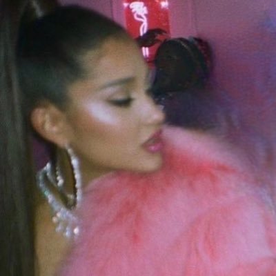 she/her | #1 tayriana stan | fan account, not affiliated with any celebrity i tweet about.