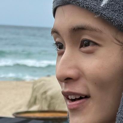 minhyungg02's profile picture. ขอให้มีวันที่ดีเหมือนปาก  :)