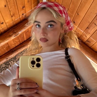 fan of pop princess and grammy winner sabrina carpenter | evolution, singular (i), eics, sns, man’s best friend