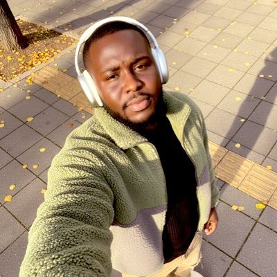 MrAkakpo's profile picture. Uneasy lies the head that wears the crown