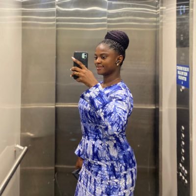 Proud introvert, just vibe and retweet… Emotional unavailable #chrisbrown#davido#nickiminaj fan #foodie