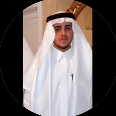 WesM00h's profile picture. A confident footsteps, walking like a king