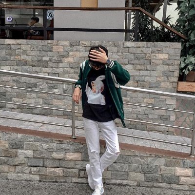 manh_trinh16542's profile picture. Honest reflections in short words