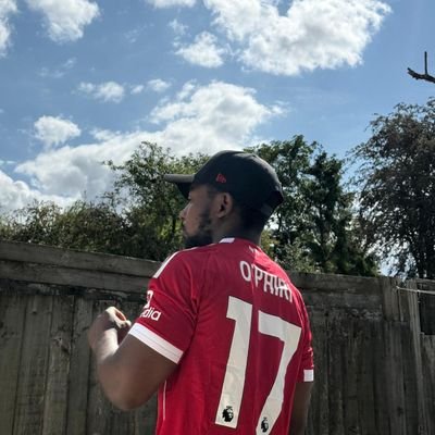 GloryIsOkay's profile picture. Friends with Jesus🤗 | Husband | Servant | Mlimi | @LFC ❤️🤍 || oh and yeah, I follow back!