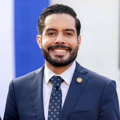luisivanbriones's profile picture. Embajador de Nicaragua ante El Salvador / Guatemala / Belice
 IG: @luisivanbriones
