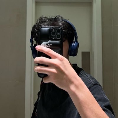 Moh41374193's profile picture. 