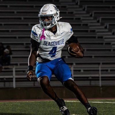| | ATH| |Seagoville High School|C/O2027| |6’0 170| 📲225-907-5363 | email- williamskollin409@gmail.com | HC-@Coachbook1