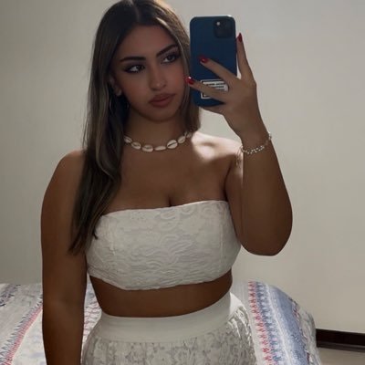 namanavanistam's profile picture. جمع نقیضین