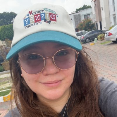 argumentative antithetical pathological people pleaser dream girl ✨🧸 ♥eras tour 24/8 - 26/8♥ 🪶 will cancel plans & book flights in case you call, Taylor. 🪶