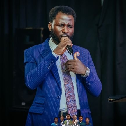 I SERVE JESUS...His KINGDOM & HUMANITY!
crypto newbies president!