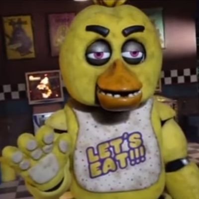 the chicken from that one game // alt is @phelleluvschica // art-only account is @PhelleArt // chica art on the banner by @dotgokulism