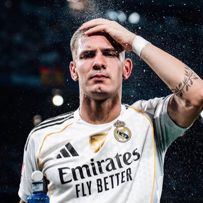 Floo_RM_'s profile picture. Madridista🤍Hasta al final... CR7🐐🇵🇹 A POR LA 16🏆