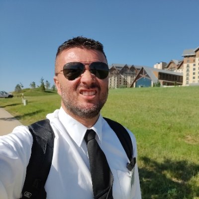 digitalstimulus's profile picture. Inspired by Siddhartha
Billie Joe Armstrong is my muse