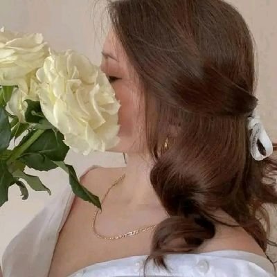 AmiraMo84559648's profile picture. 🚀 Ambition on the launchpad, ready for takeoff.