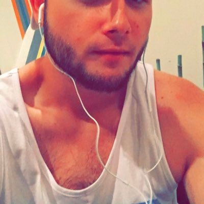 (18+) | 26 | 6’2 | American | Cosplayer | Cameraman | Editor | Jawbreaker |