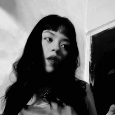 aleermunoz's profile picture. 111 ♊︎ 🌈