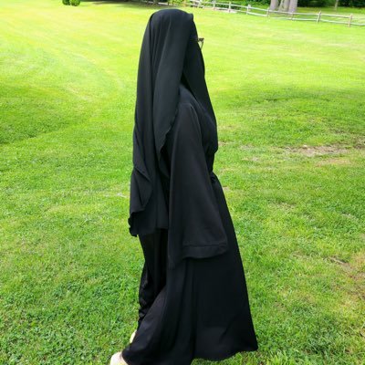 1safiyaah's profile picture. فَاِنَّ مَعَ الۡعُسۡرِ يُسۡرًا ۙ اِنَّ مَعَ الۡعُسۡرِ يُسۡرًا ؕ