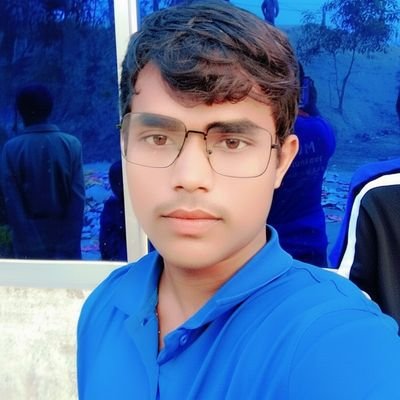 As a Rohingya refugee, I face hardship.
My deepest wish is to become educated.
However, a lack of funds stands in my way.
This financial issue stops my learning