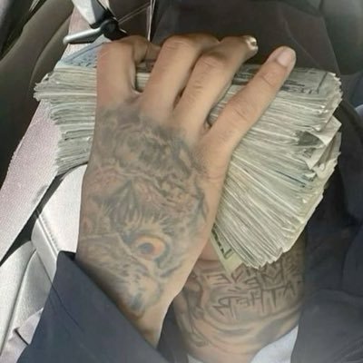 punchmadwi84400's profile picture. 