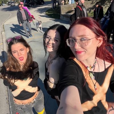 redecorach's profile picture. 𝒔𝒉𝒆/𝒉𝒆𝒓 🦪 22🛸 ⊬ ⎕ 💌 𝓉𝓇𝓊𝒸𝑒 | ɪɴᴛᴇɴᴛɪᴏɴs