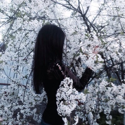 18 | 🇨🇦 / 🇩🇪 | CRO @BeneathGG | Manage: @Fxtalnz, @Nyxiefnt, @Holland_WH, @Lexfn01, @Klamreyli,