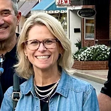 Blessed mother, wife, daughter and retired educator/Murray High School Counselor. WKEC Partner and Connect Grant Coordinator/School Counselor Mentor