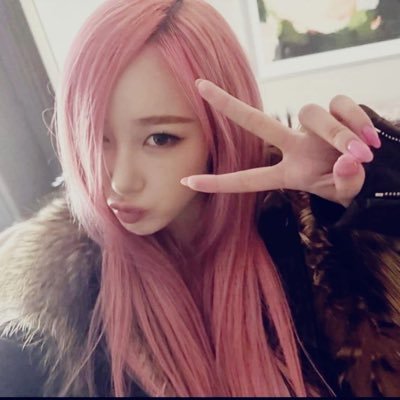 lvl555555's profile picture. i’m your dream girl, but you’re not just my type.