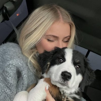 Elsa_198816's profile picture. 1A 2A Supporter, Conservative Woman. 
Lover of life, Lover of travel 🌎. 🚫 Refuse porn