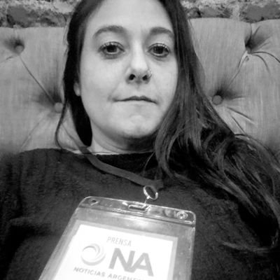 LauImpellizzeri's profile picture. Periodista, productora de ISER y Lic. en Comunicación de @Unlp. Abortera💚 Atea🧡 Marxista 🚩✊🏽Escribo y hablo de política en @NAagencia 📰