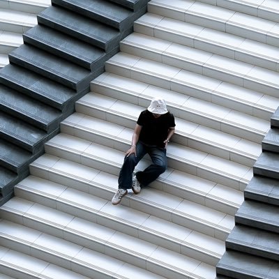 nikmw10's profile picture. 🖤🤍