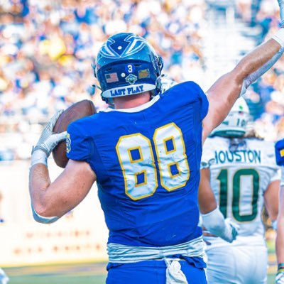 Mukwonago, WI | TE at South Dakota State University
