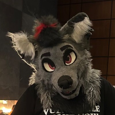 27 werewolf
Pansexual
$ customs available $
DM’s open ~
Married / open