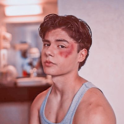 drfateson's profile picture. 𝒇𝒂𝒕𝒆 𝒅𝒐𝒆𝒔 𝒏𝒐𝒕 𝒎𝒂𝒌𝒆 𝒎𝒊𝒔𝒕𝒂𝒌𝒆𝒔 ⭑