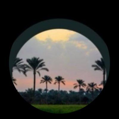 لاعب نادي سابق ومدرب حاليا اتذوق الشعر اسمع مايسعدني واترك ما يزعجني:الطبيعة عشقي التصوير فن