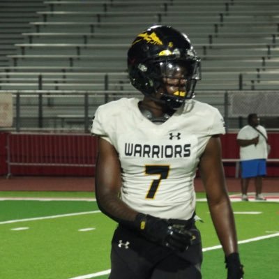C/O 28✝️ | WR @dhswarriorfb | 6’1 185 | ( current ) 40 4.60 ( new acc ) D’iberville Football | Bench 230 | Squat 345 (228-229-3373)