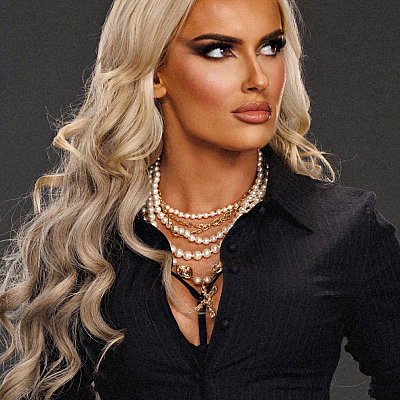 The way she walks and talks may lead you to believe she is the reincarnation of Marilyn Monroe but in reality - she is a woman from 𝖍𝖊𝖑𝖑. @BlakeMonroeWWE