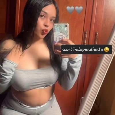 estudiante con 18 años recién cumplidos tengo ala venta mi contenido y te visito a tu hotel favorito 🍨 CANAL PREMIUM 🍧 info solo a mi telegram 🫵 aquí 👇