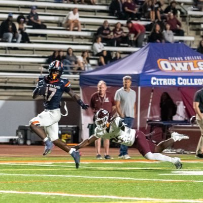 (RS) Freshman 4/4 Eligibility Full qualifier 5’11 175 ROUTE RUNNER🕹️ @CitrusFootball cell: (352)-562-3256 losimmons22@gmail.com #JucoProduct John 1:3🙏🏾