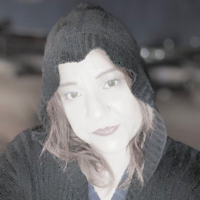 daSoXReDj's profile picture. #Oldschool #hispanic #SoCalOG #disco #Chachahair 😉#Onedayatatime . .💃. https://t.co/NVRldEktco